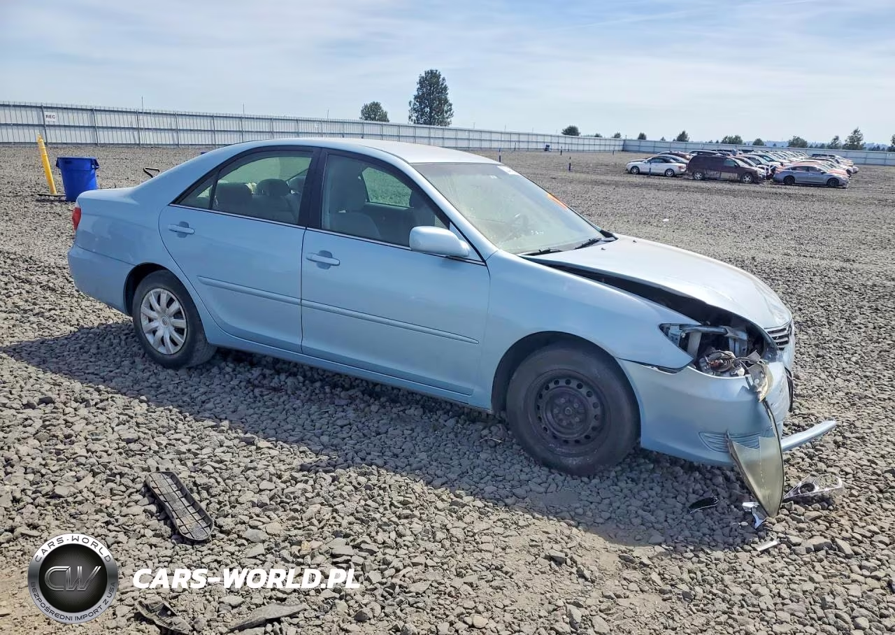 2006 Toyota Camry Le VIN:4T1BE32K06U732829 - 4
