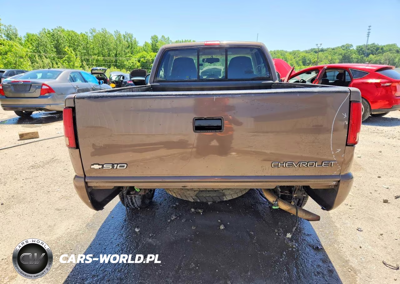1999 Chevrolet S Truck S10 VIN:1GCCS14X5X8133045 - 6