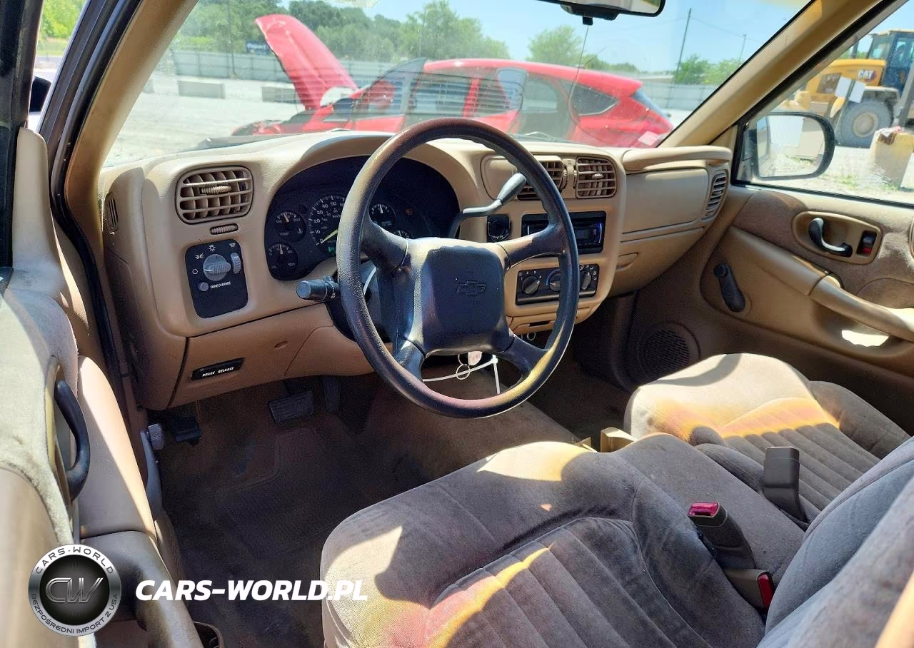 1999 Chevrolet S Truck S10 VIN:1GCCS14X5X8133045 - 8