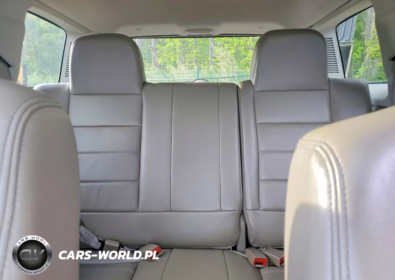 2014 Jeep Patriot Latitude VIN:1C4NJPFA0ED679361 - 10