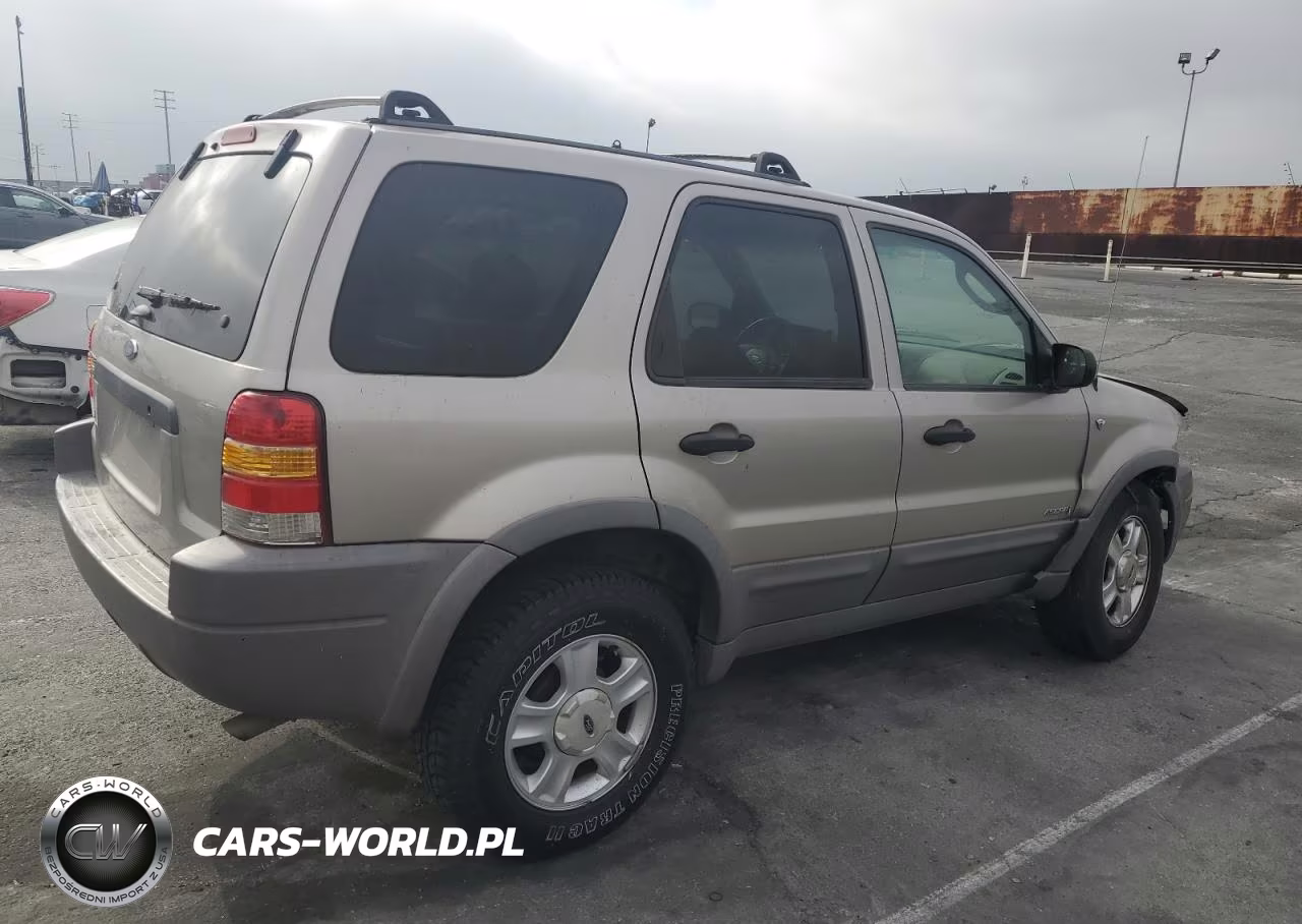 2001 Ford Escape Xlt VIN:1FMYU03181KE78292 - 3