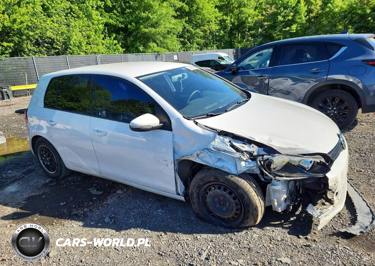 2010 Volkswagen Golf VIN:WVWDB7AJXAW251733 - 4