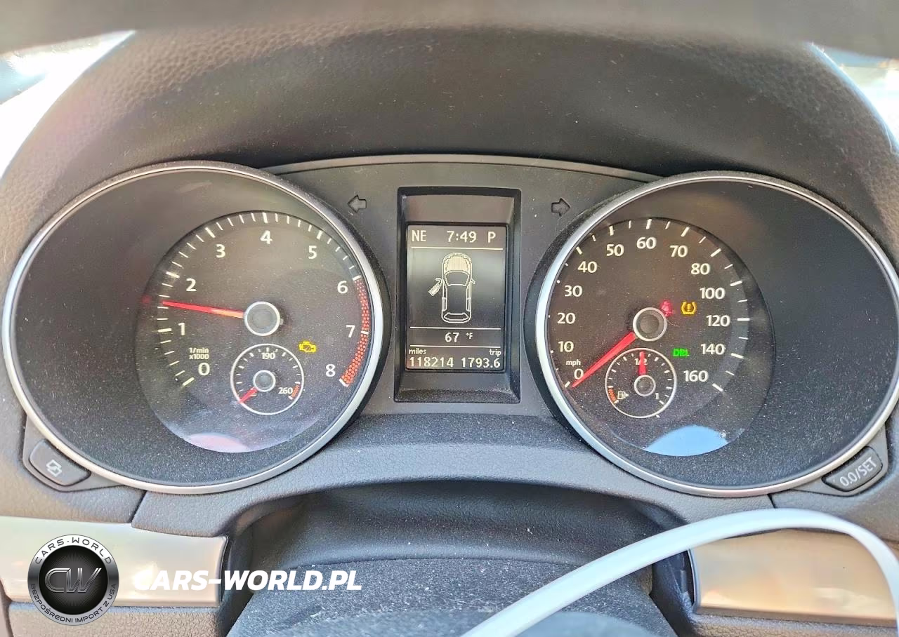 2010 Volkswagen Golf VIN:WVWDB7AJXAW251733 - 9