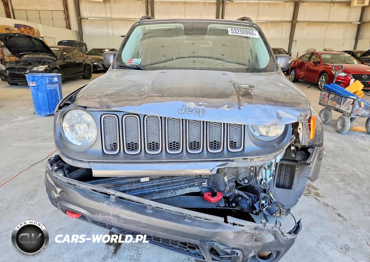 2017 Jeep Renegade Trailhawk VIN:ZACCJBCB2HPG11284 - 5