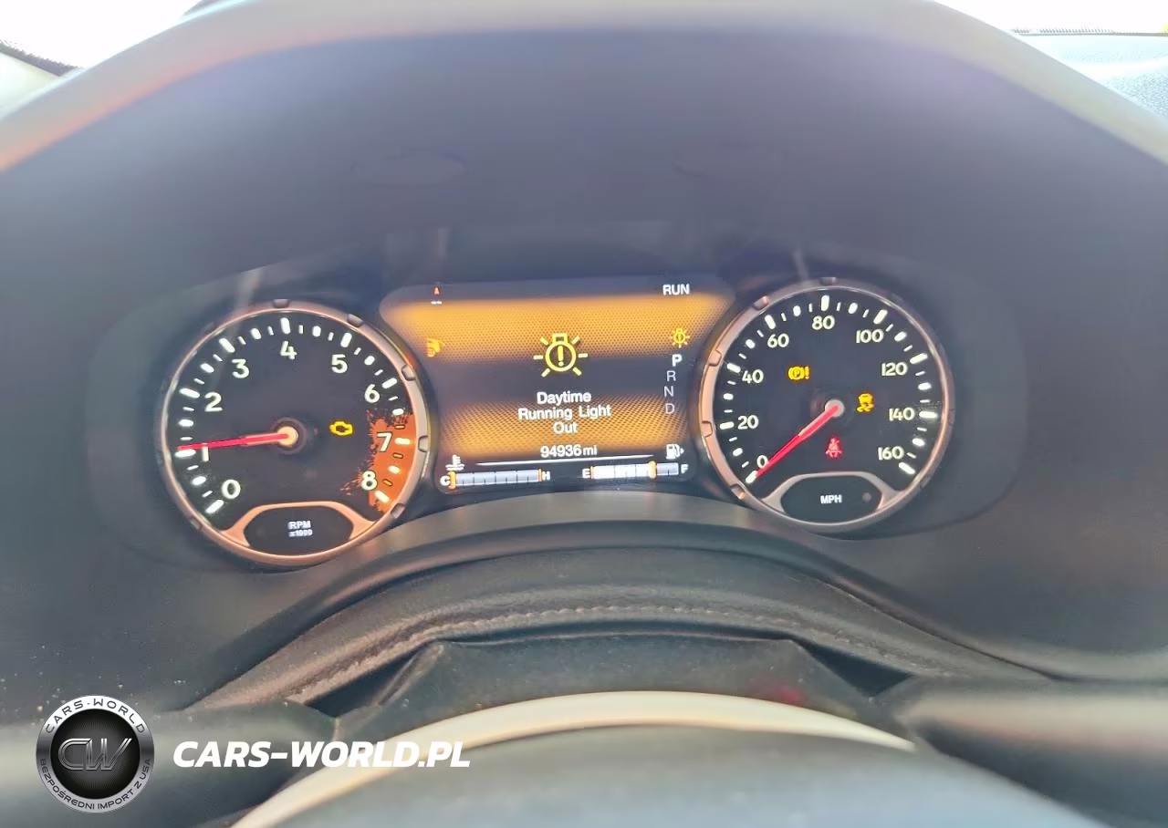 2017 Jeep Renegade Trailhawk VIN:ZACCJBCB2HPG11284 - 9