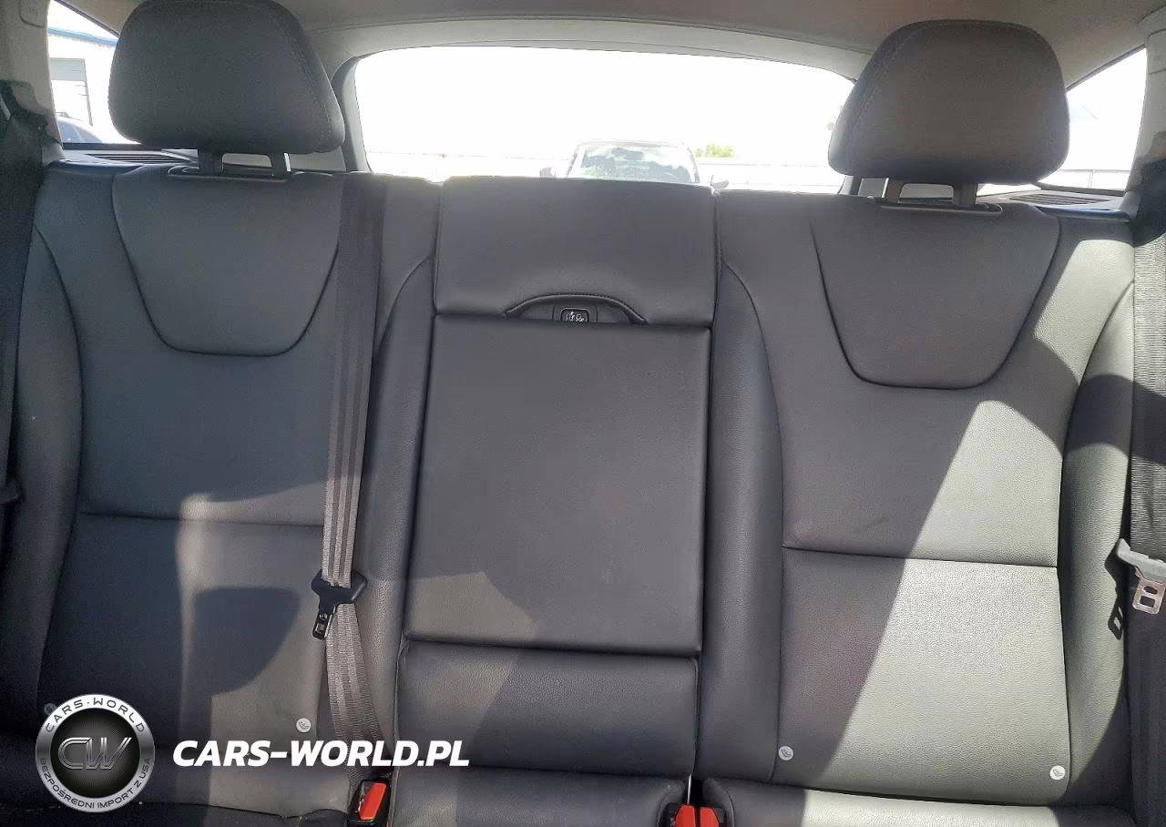 2015 Volvo V60 Cross Country Premier VIN:YV4612HK7F1001994 - 10