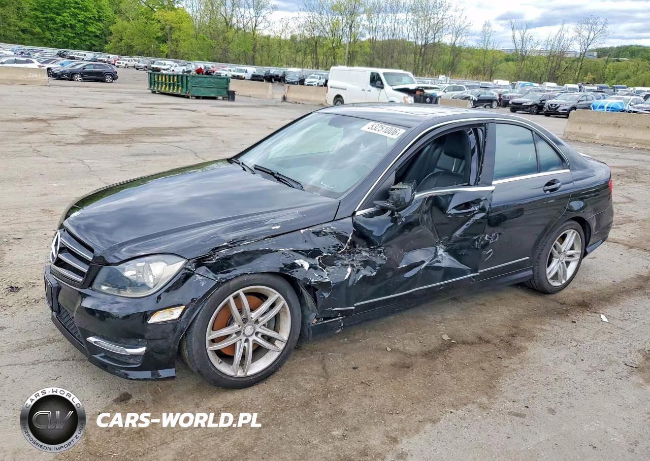 2014 Mercedes-Benz C 300 4Matic
