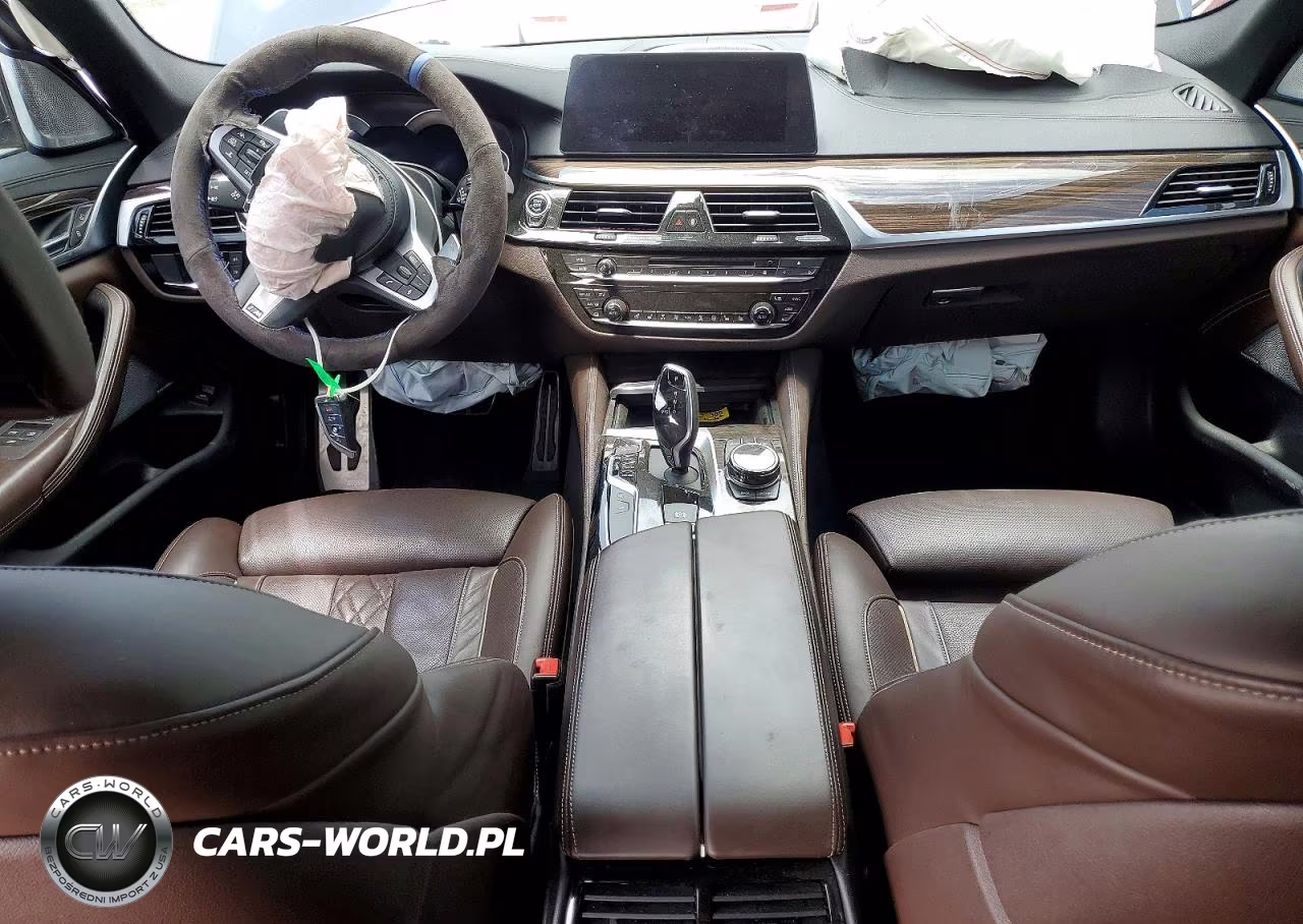 2018 BMW M550Xi VIN:WBAJB9C53JG464593 - 8