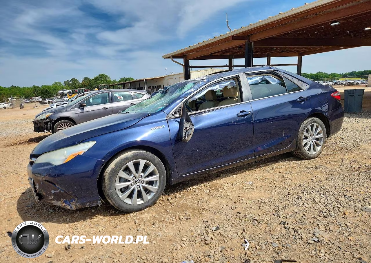 2015 Toyota Camry Hybrid Xle – zdjęcie 1 z 13