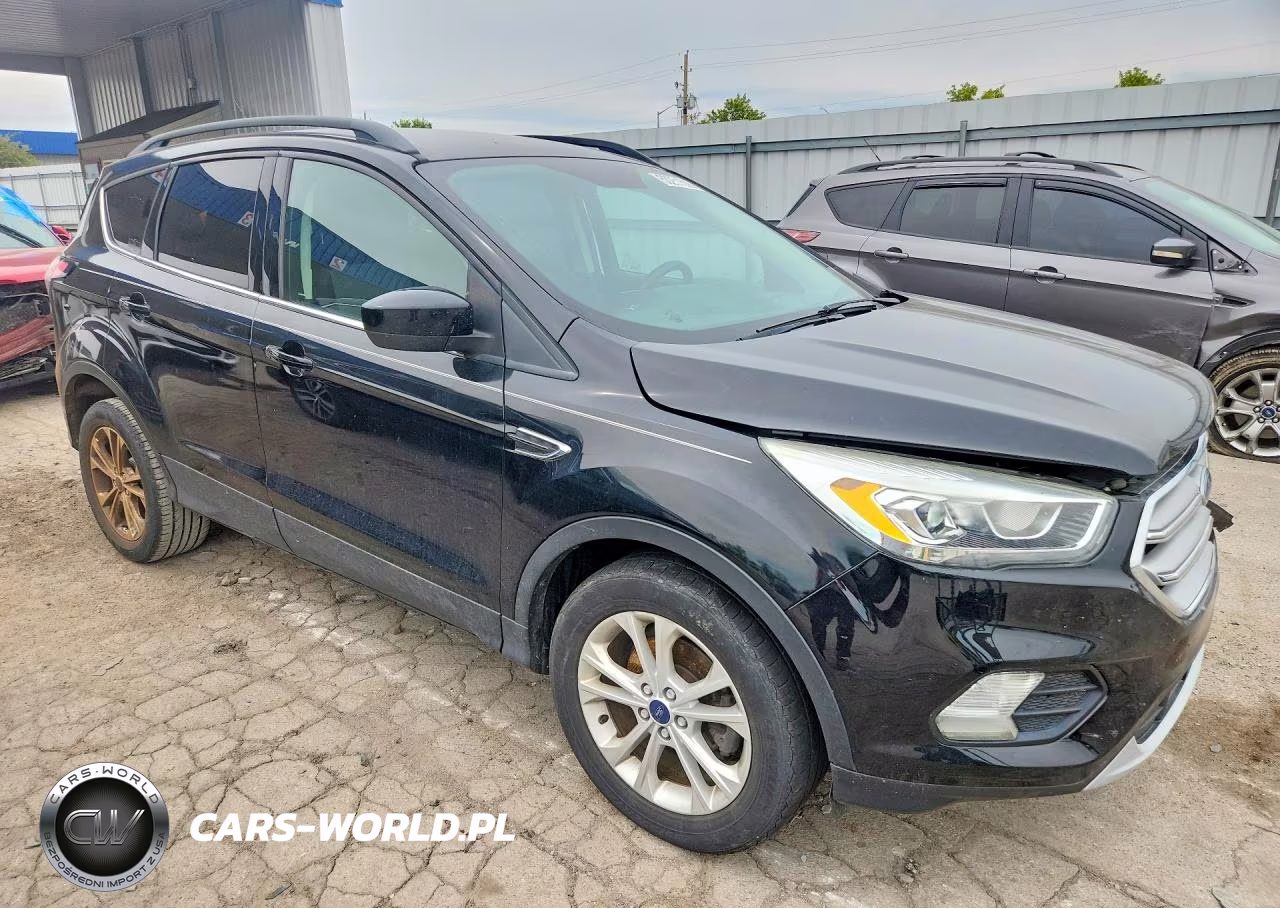 2017 Ford Escape Se VIN:1FMCU0GD8HUB20901 - 4