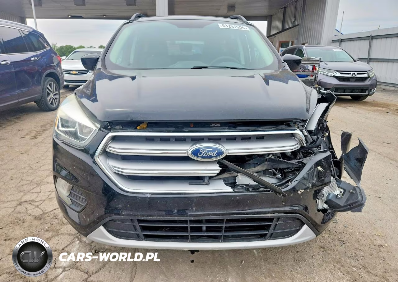 2017 Ford Escape Se VIN:1FMCU0GD8HUB20901 - 5