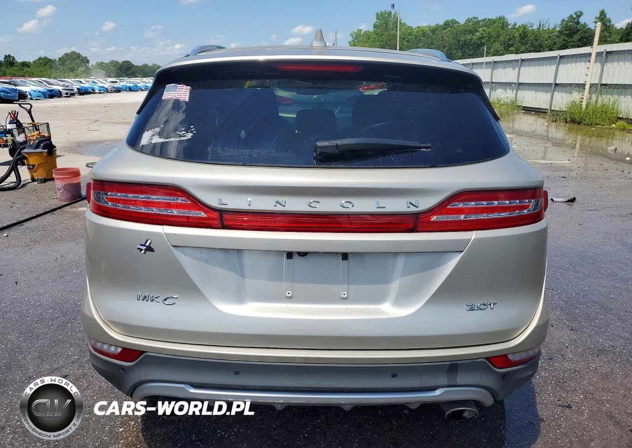 2017 Lincoln Mkc Premiere VIN:5LMCJ1C91HUL35002 - 6