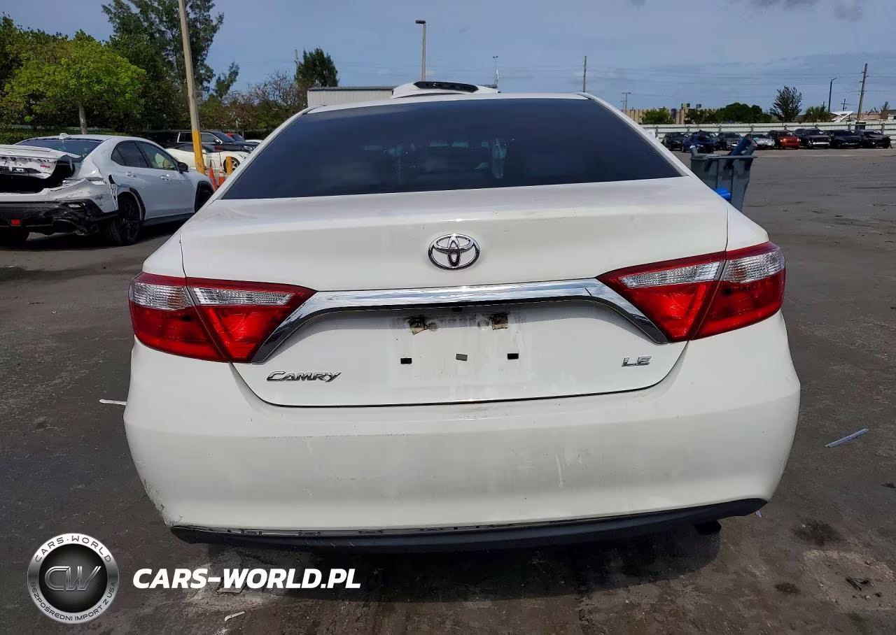 2016 Toyota Camry Le VIN:4T4BF1FK4GR556760 - 6