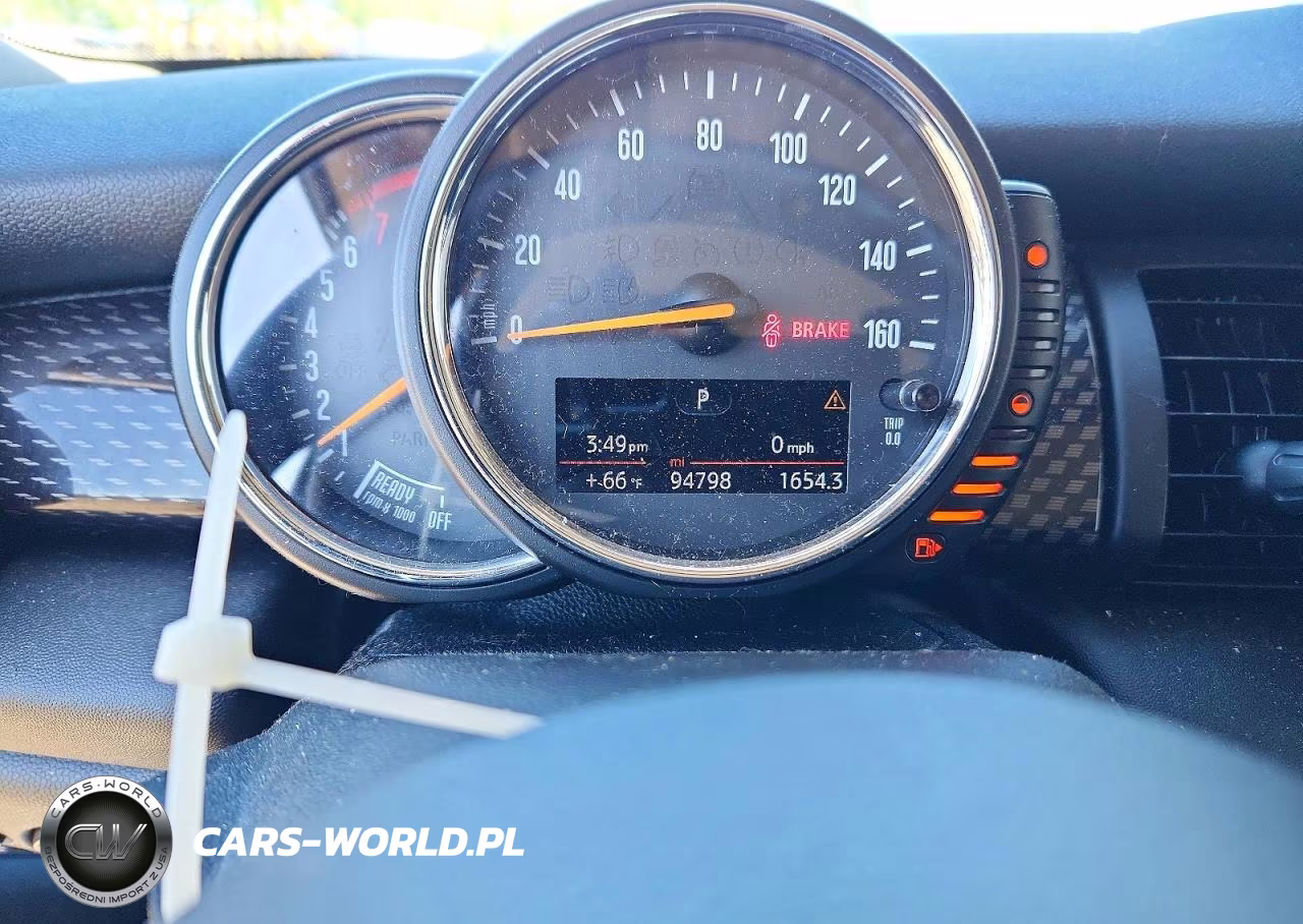 2016 Mini Cooper S VIN:WMWXP7C53G3B33158 - 9