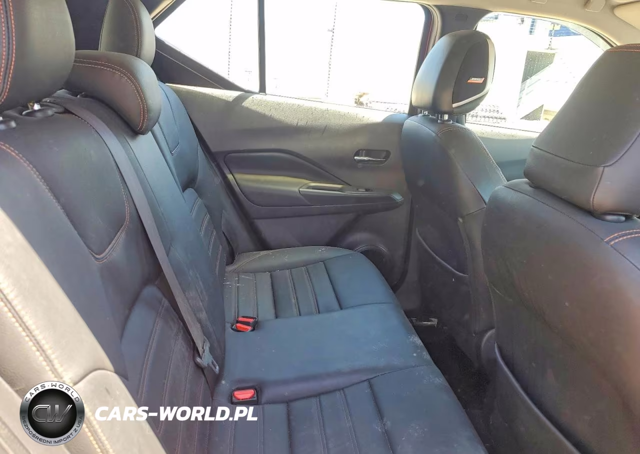2019 Nissan Kicks Sr VIN:3N1CP5CU3KL565663 - 11