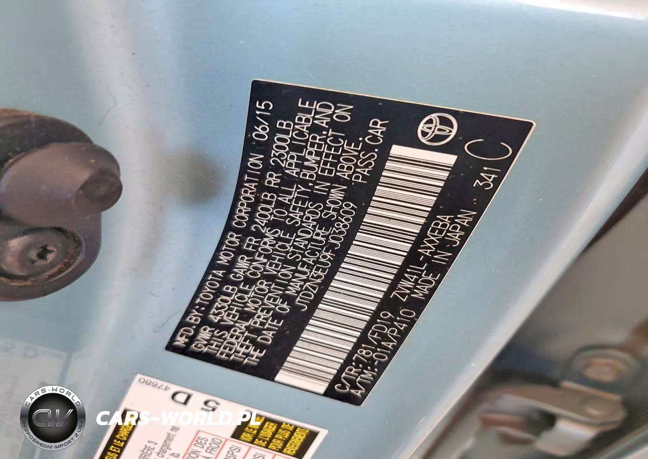 2015 Toyota Prius V Two VIN:JTDZN3EU9FJ038609 - 12