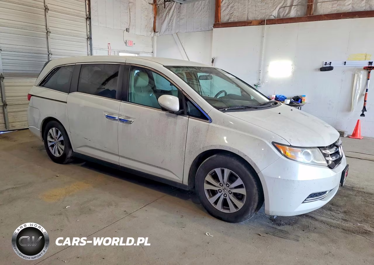 2017 Honda Odyssey Se VIN:5FNRL5H34HB012188 - 4