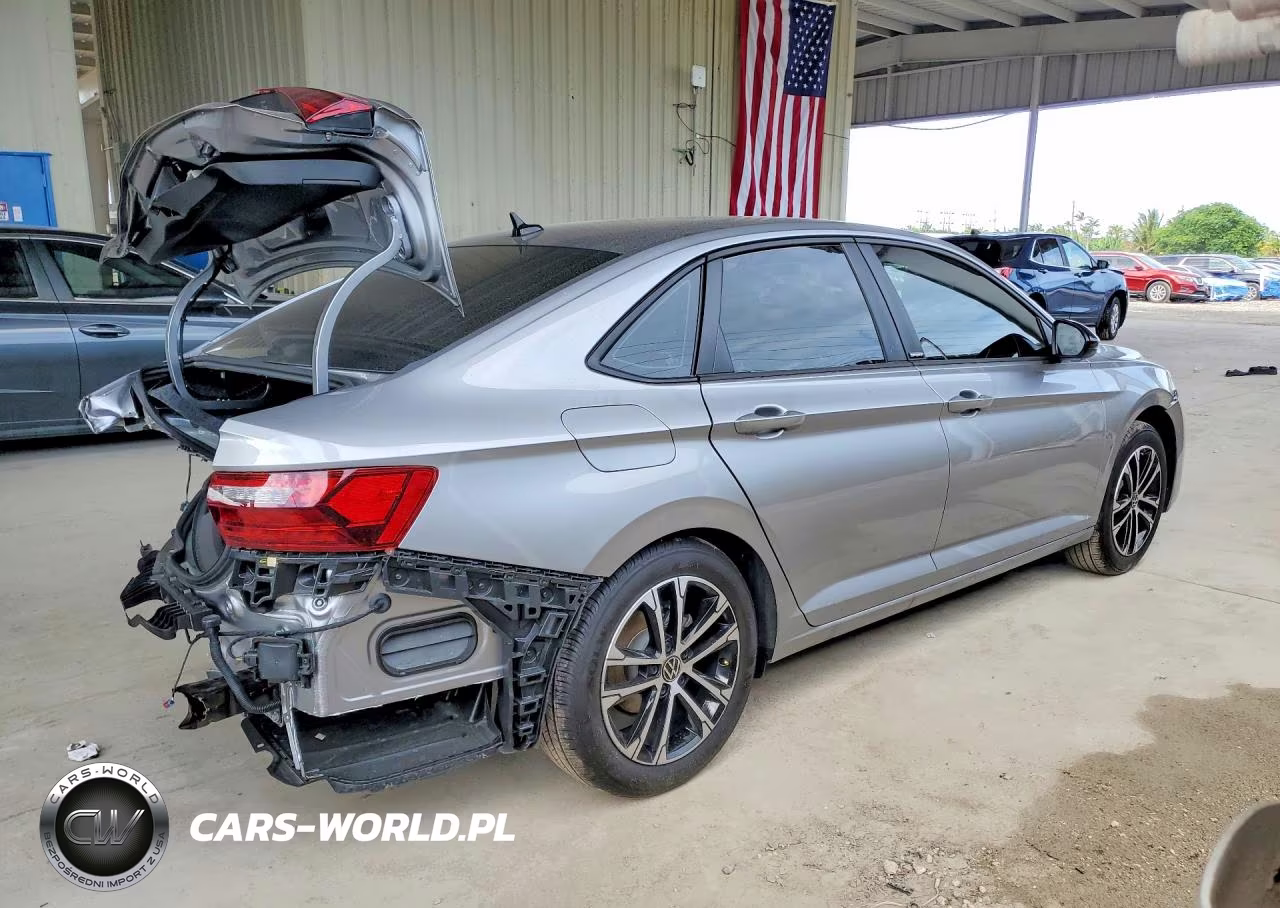 2025 Volkswagen Jetta Sport VIN:3VWBX7BUXSM103145 - 3