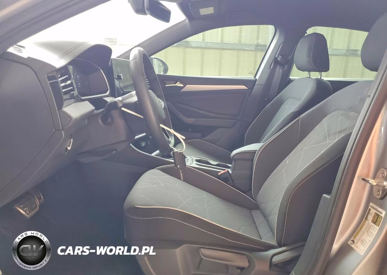 2025 Volkswagen Jetta Sport VIN:3VWBX7BUXSM103145 - 7