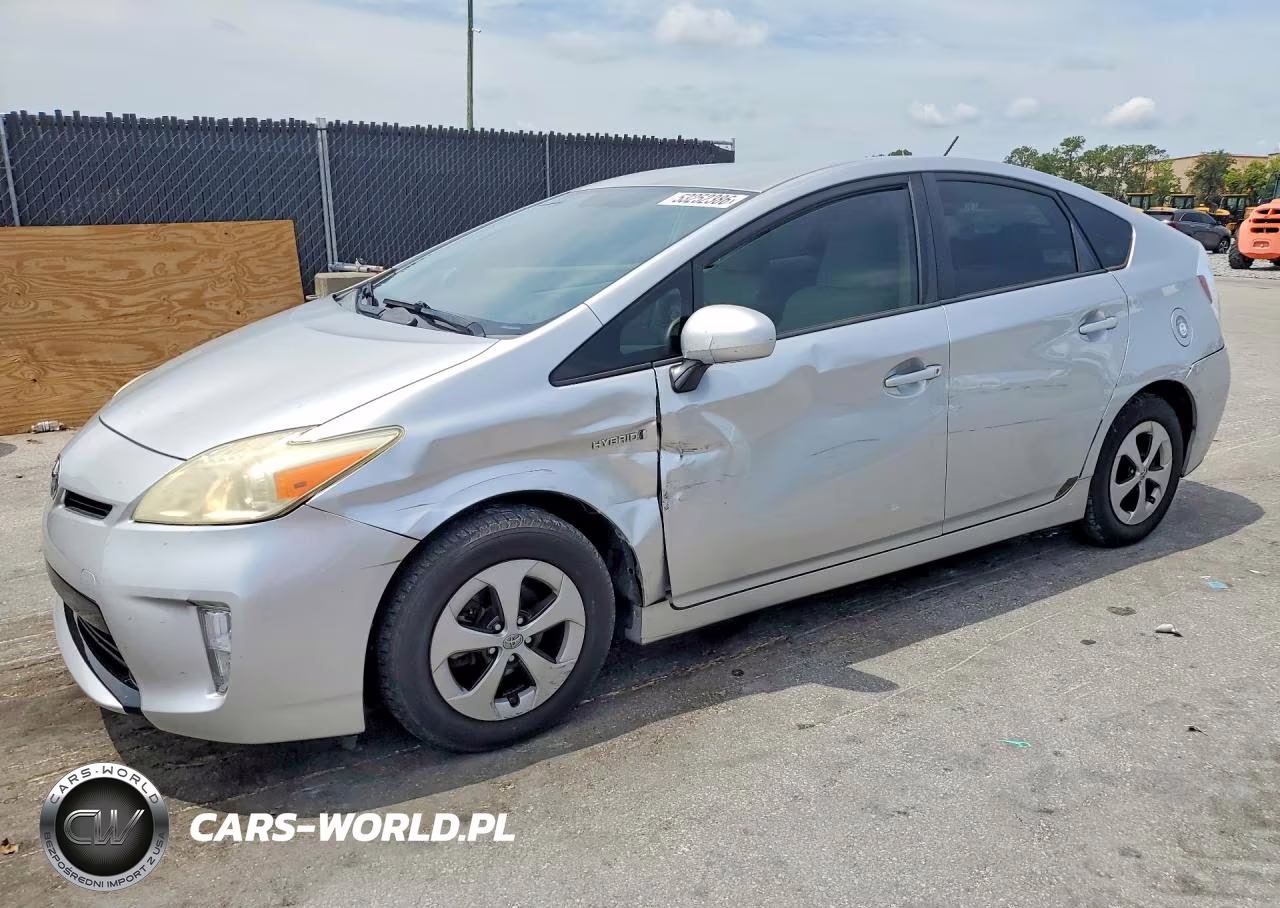 2012 Toyota Prius Two