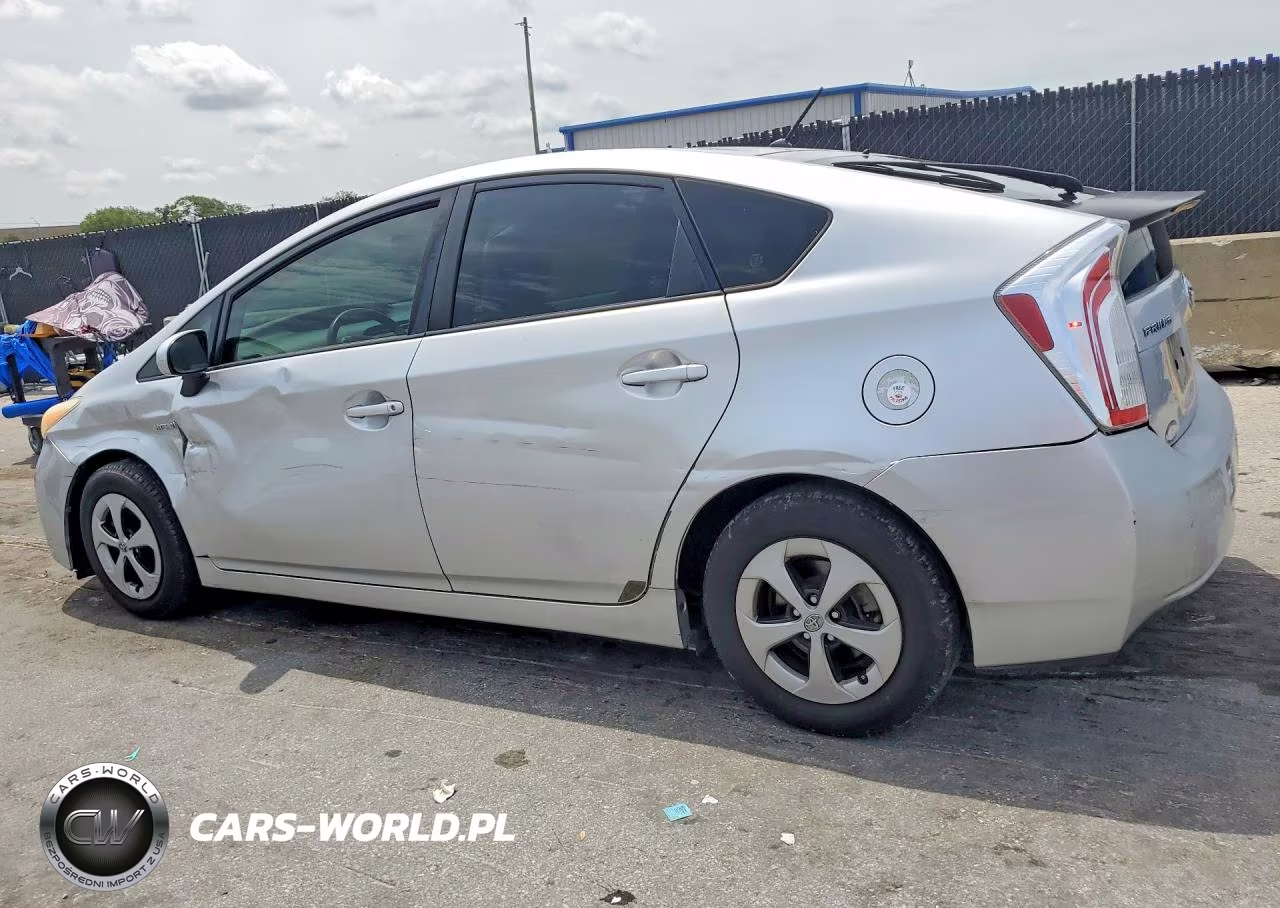 2012 Toyota Prius Two VIN:JTDKN3DU6C5531476 - 2