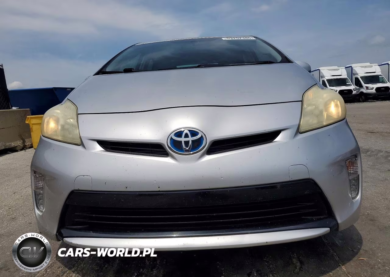 2012 Toyota Prius Two VIN:JTDKN3DU6C5531476 - 5