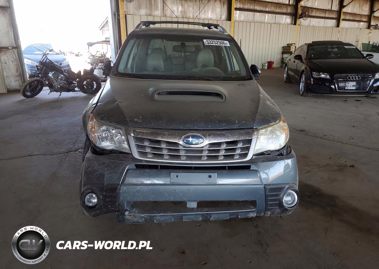 2011 Subaru Forester Touring VIN:JF2SHGGC2BH707116 - 5