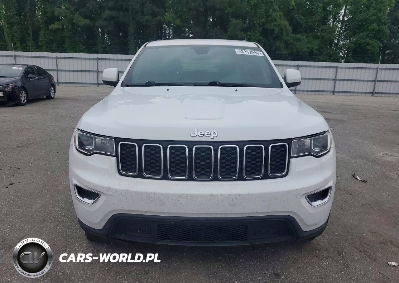 2018 Jeep Grand Cherokee Laredo VIN:1C4RJFAG9JC432007 - 5