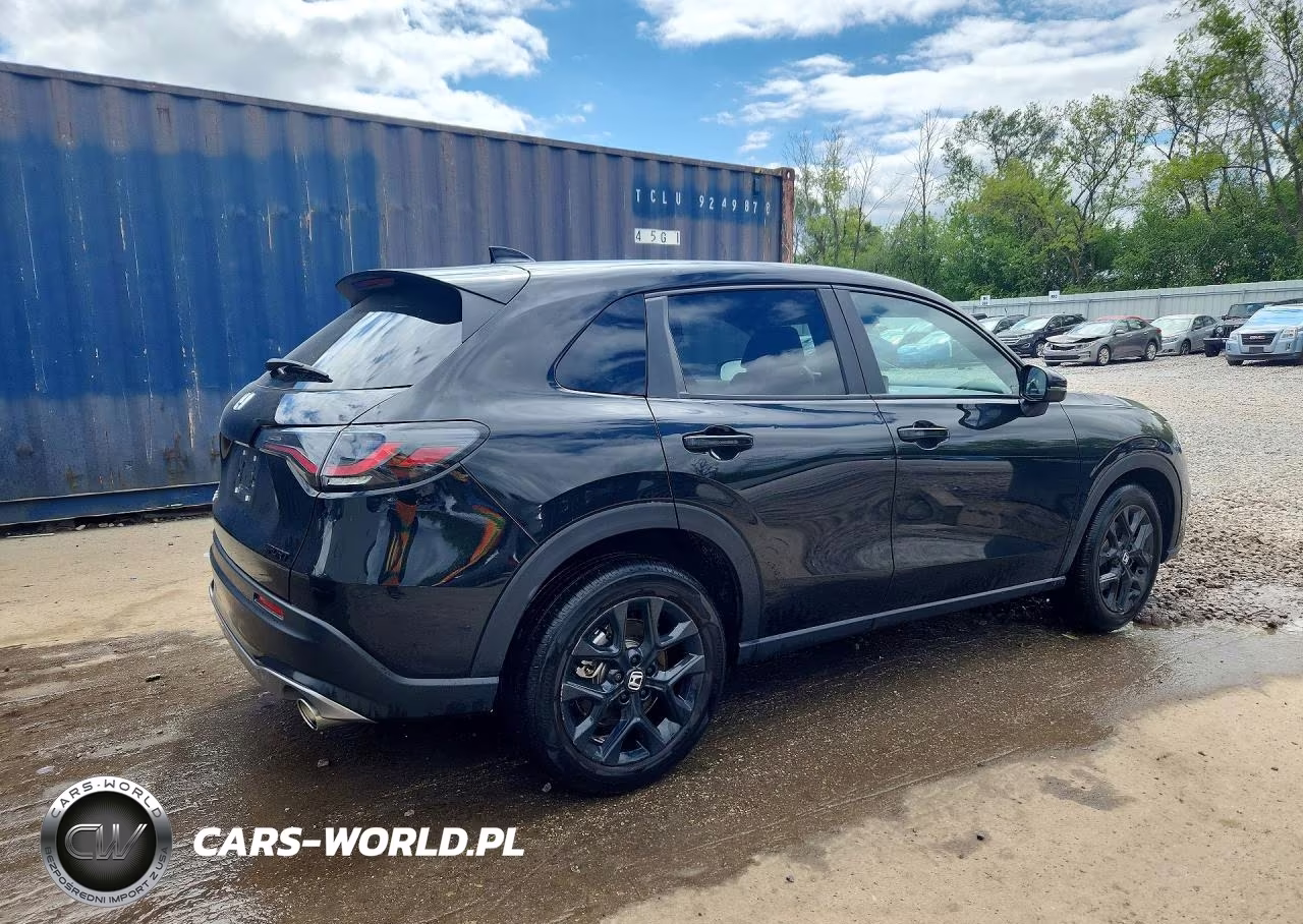 2025 Honda Hr-V Sport VIN:3CZRZ2H52SM768937 - 3