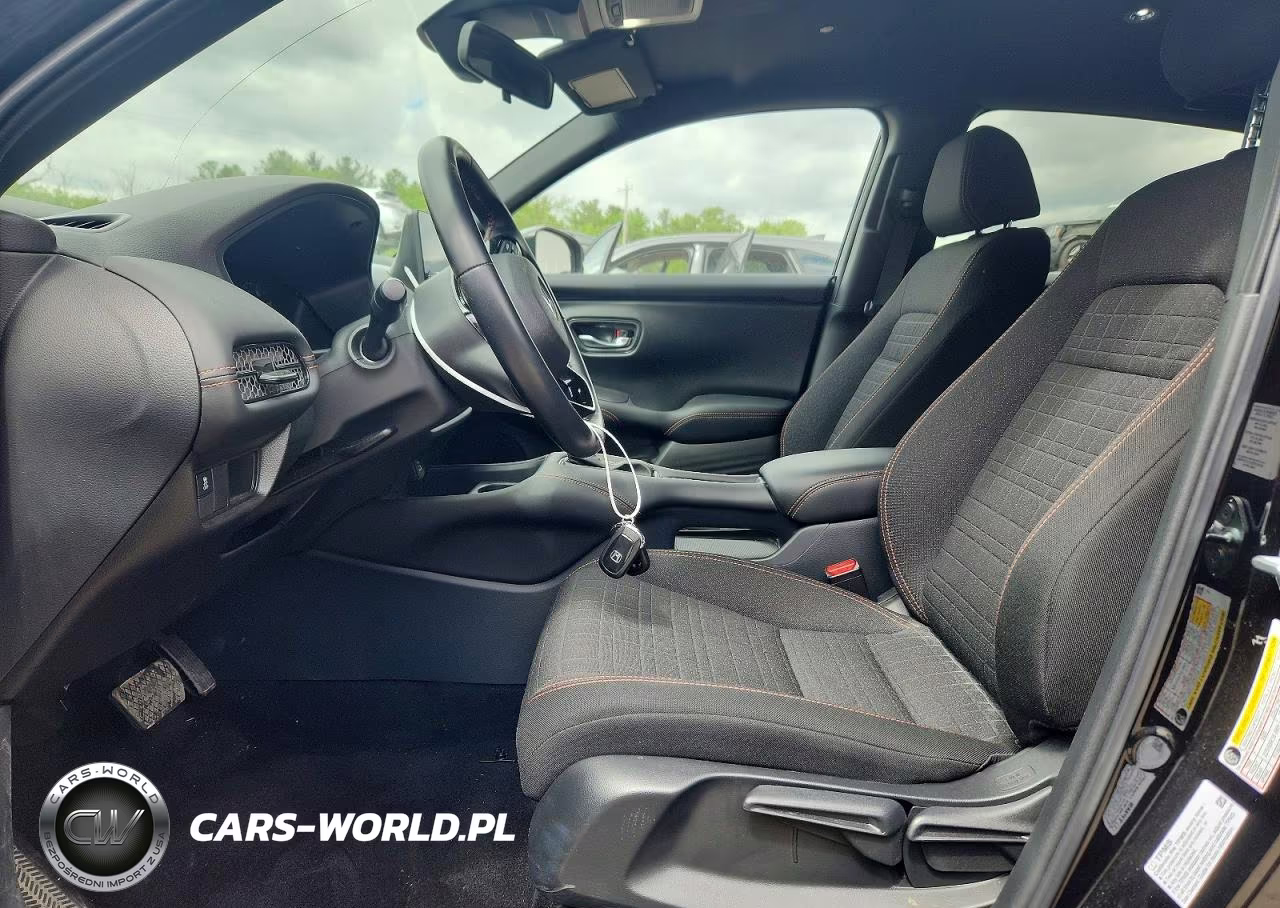 2025 Honda Hr-V Sport VIN:3CZRZ2H52SM768937 - 7
