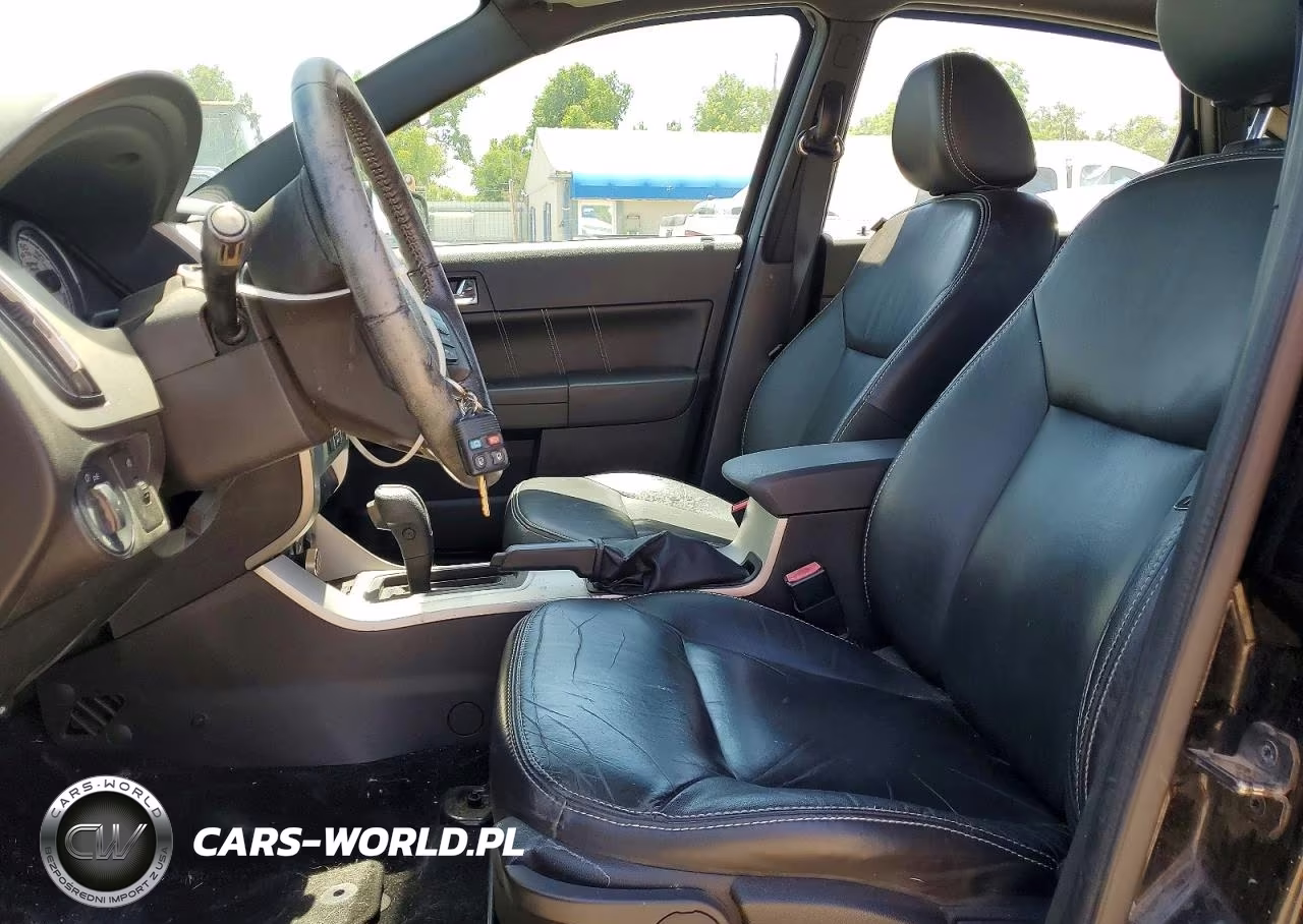 2010 Ford Focus Ses VIN:1FAHP3GN4AW279829 - 7