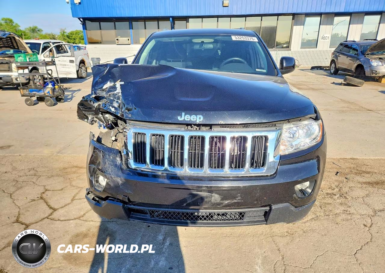 2011 Jeep Grand Cherokee Laredo VIN:1J4RR4GG4BC615007 - 5