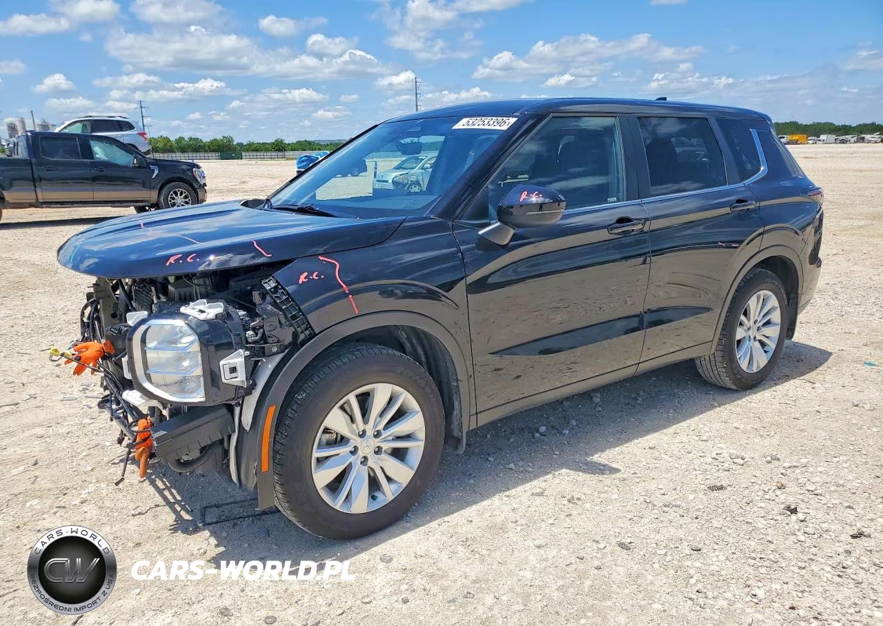 2025 Mitsubishi Outlander – zdjęcie 1 z 13