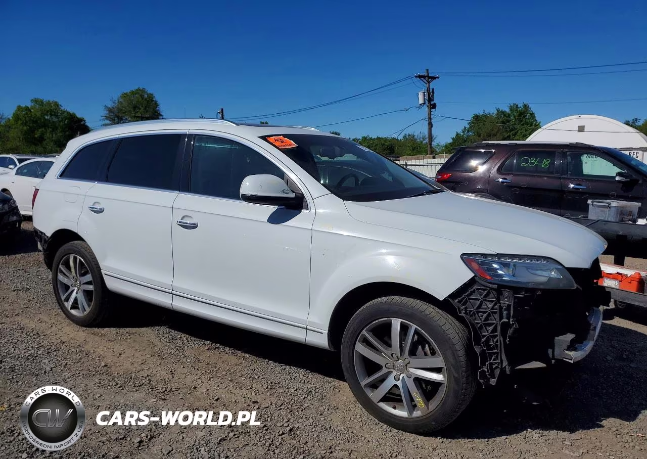 2015 Audi Q7 Premium Plus VIN:WA1LGAFE4FD015422 - 4