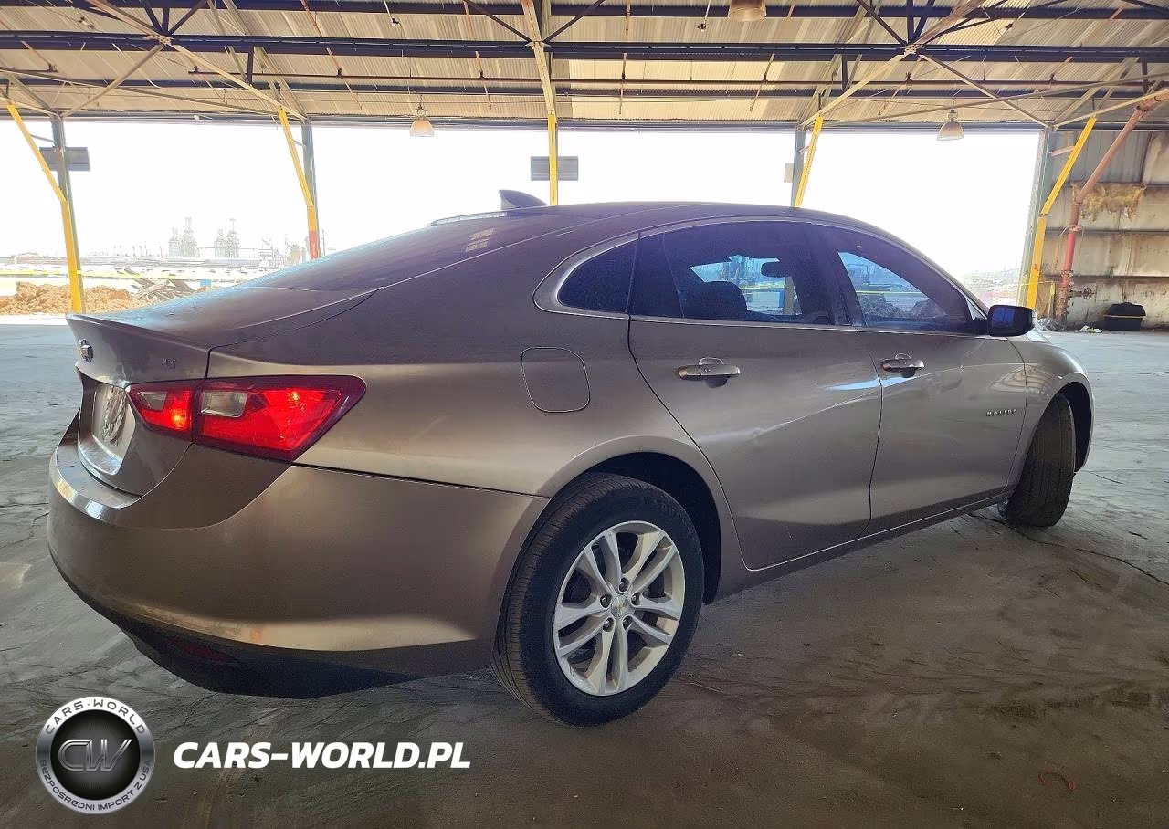 2018 Chevrolet Malibu Lt VIN:1G1ZD5ST4JF147302 - 3