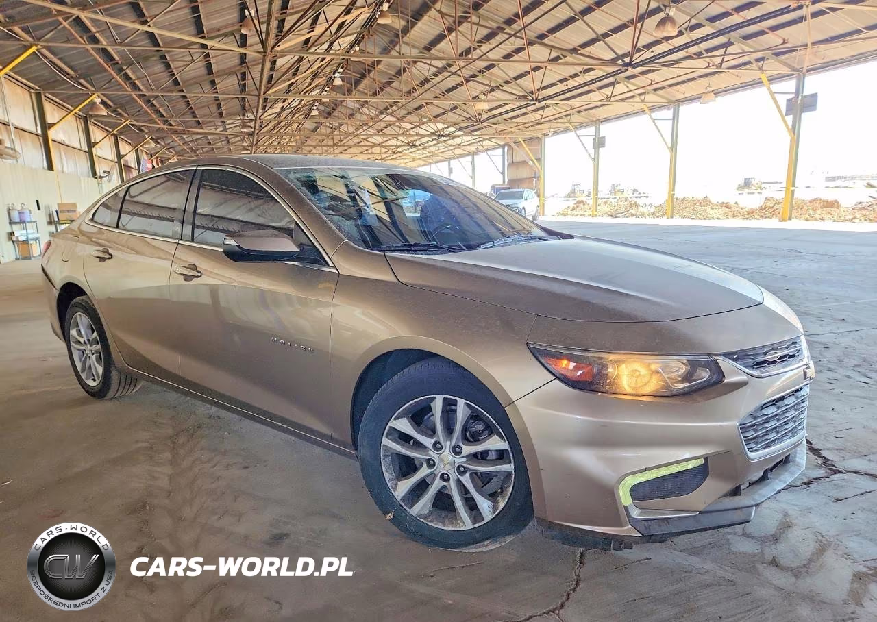 2018 Chevrolet Malibu Lt VIN:1G1ZD5ST4JF147302 - 4
