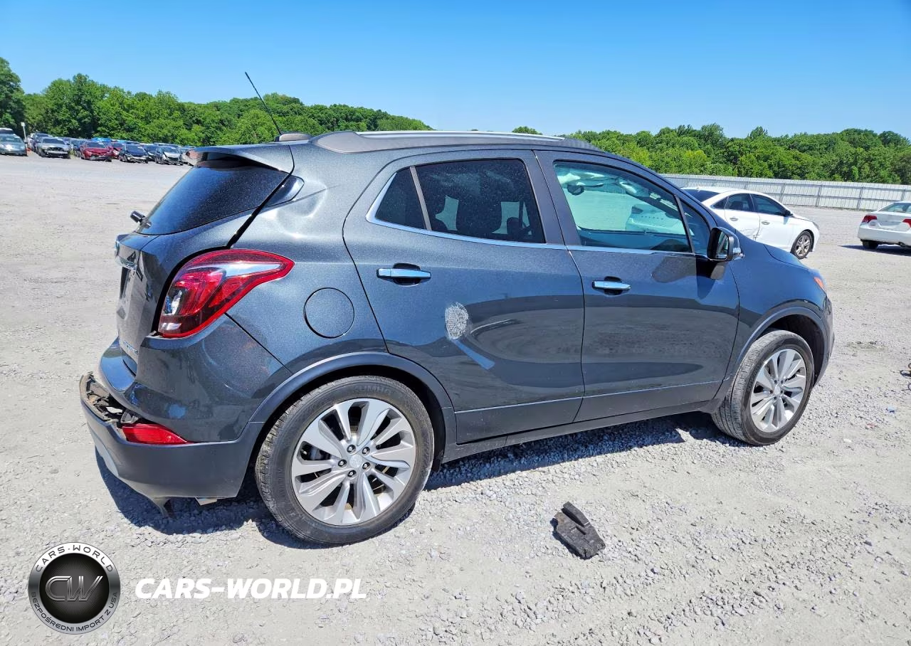 2018 Buick Encore Preferred VIN:KL4CJASBXJB653420 - 3