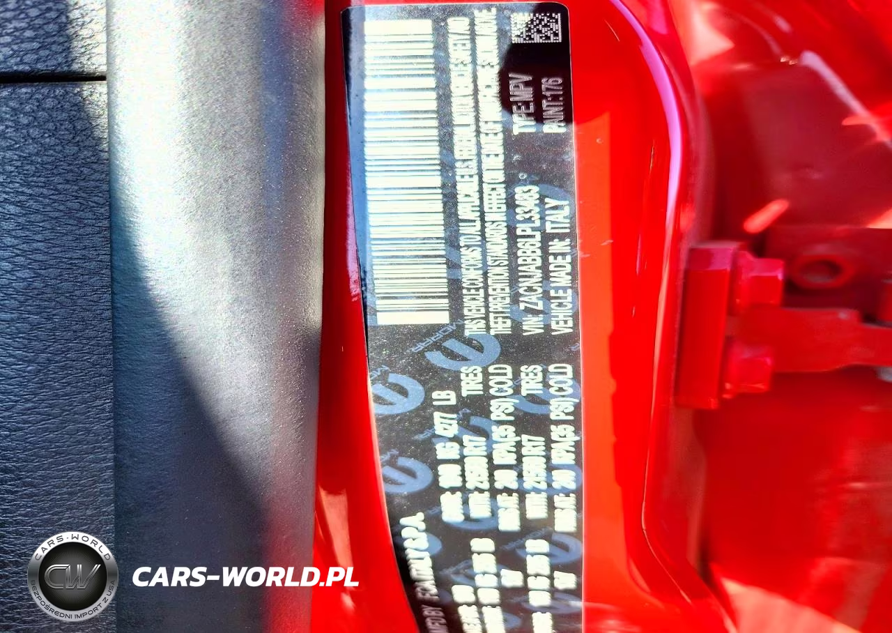 2020 Jeep Renegade Latitude VIN:ZACNJABB6LPL33483 - 12
