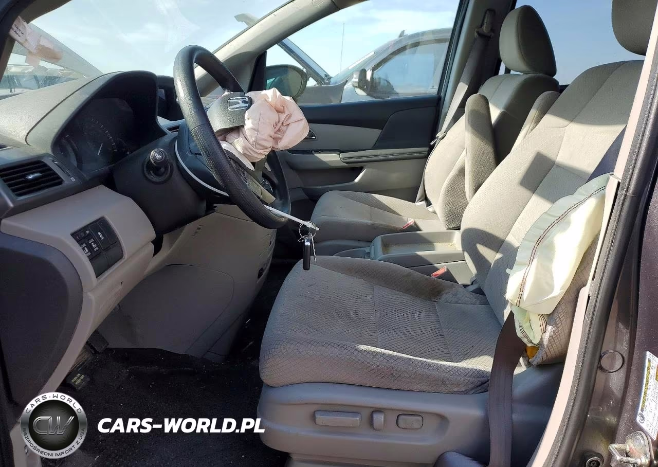 2017 Honda Odyssey Se VIN:5FNRL5H30HB015329 - 7