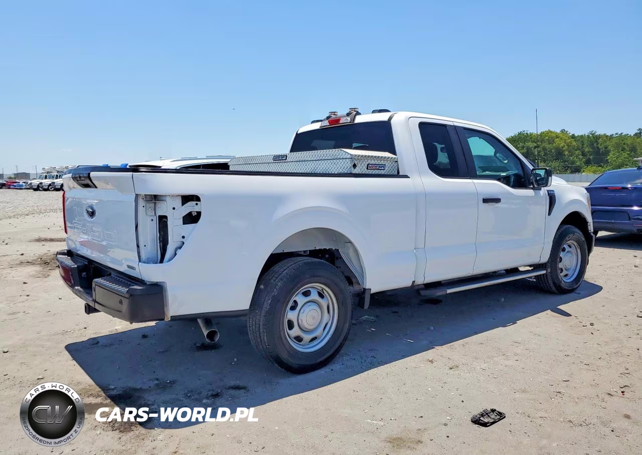 2022 Ford F150 Super Cab VIN:1FTEX1EP2NKE09996 - 3