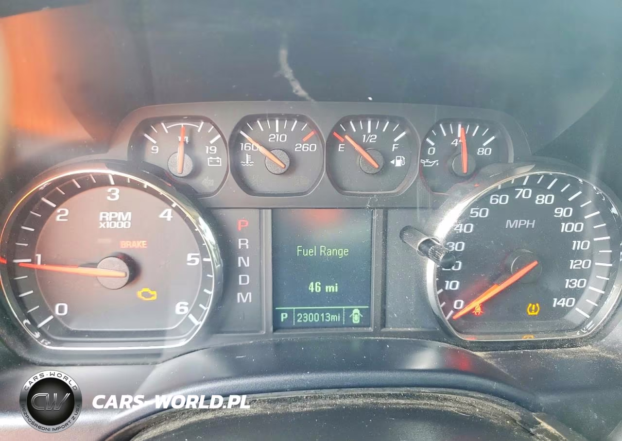 2016 Chevrolet Silverado C1500 VIN:1GCRCNEH2GZ325202 - 9