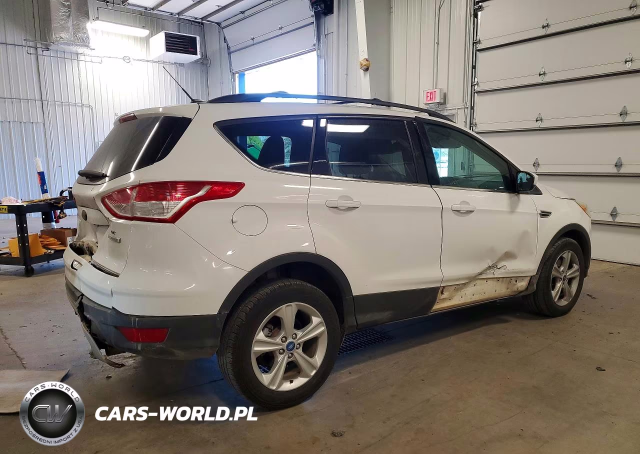 2013 Ford Escape Se VIN:1FMCU0GX8DUC34823 - 3