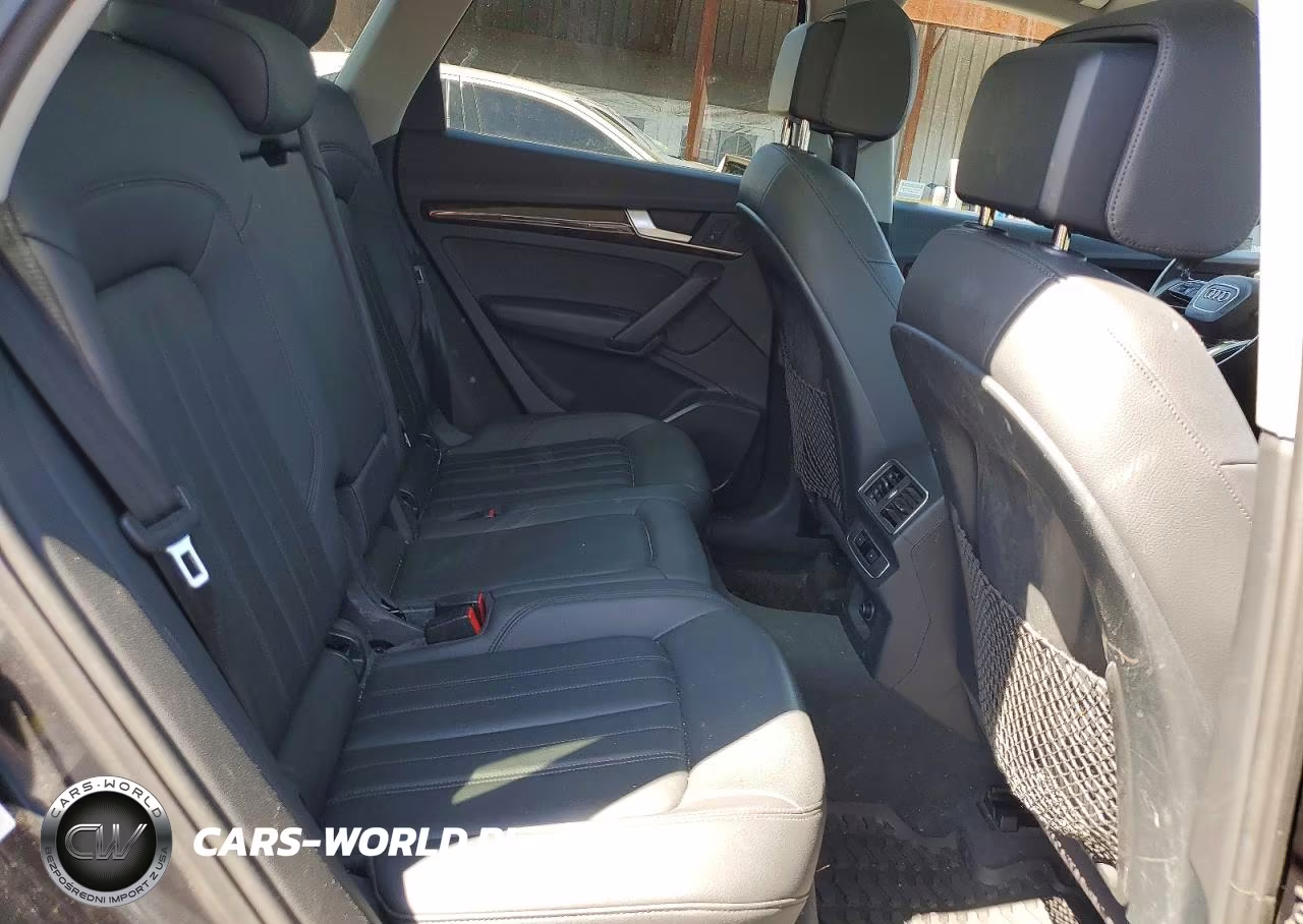 2018 Audi Q5 Premium VIN:WA1ANAFYXJ2001004 - 11