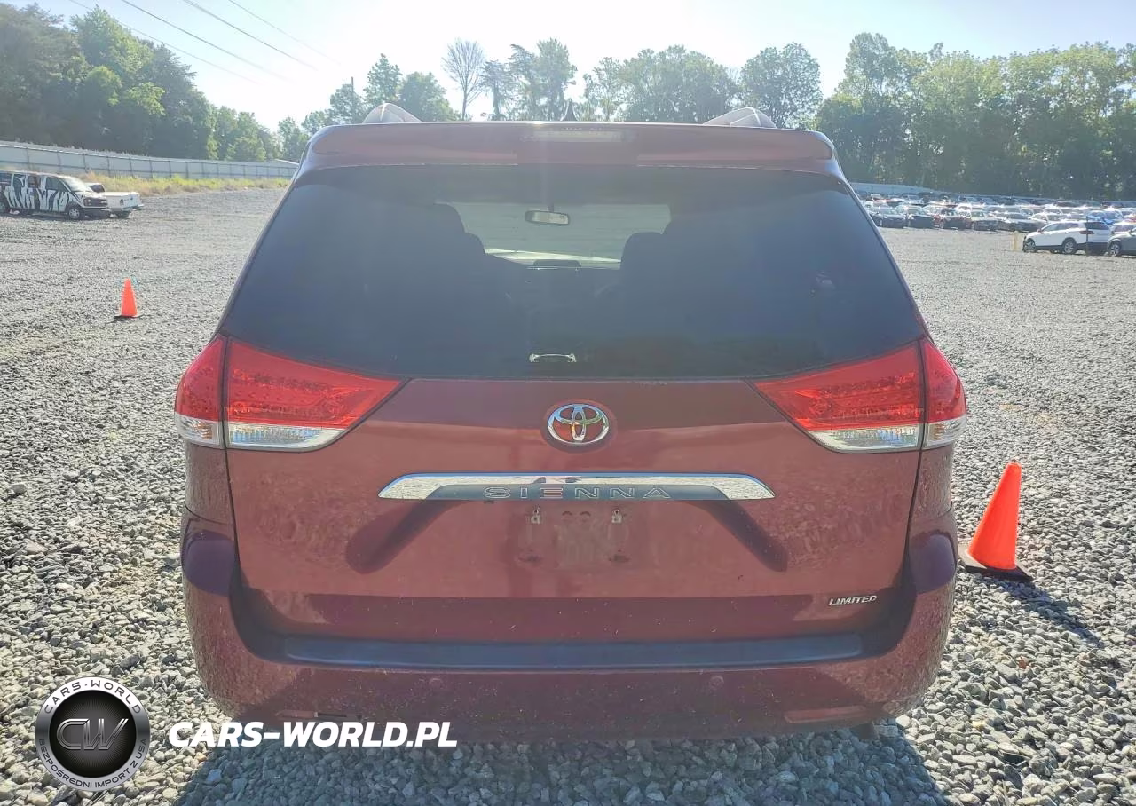2012 Toyota Sienna Limited 7-Passenger VIN:5TDYK3DC9CS236067 - 6
