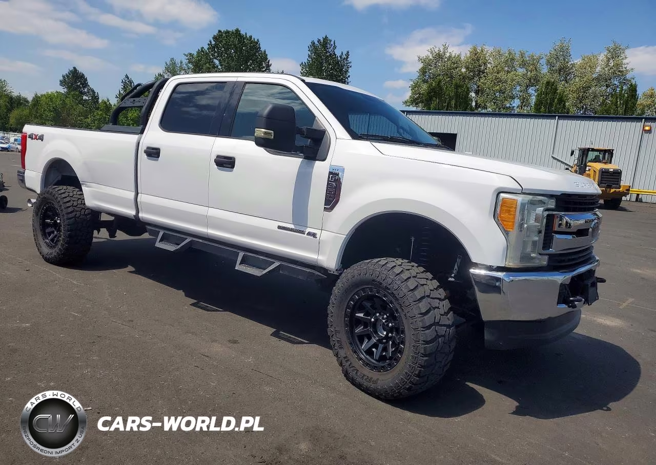 2017 Ford F350 Super Duty VIN:1FT8W3BT8HED00474 - 4
