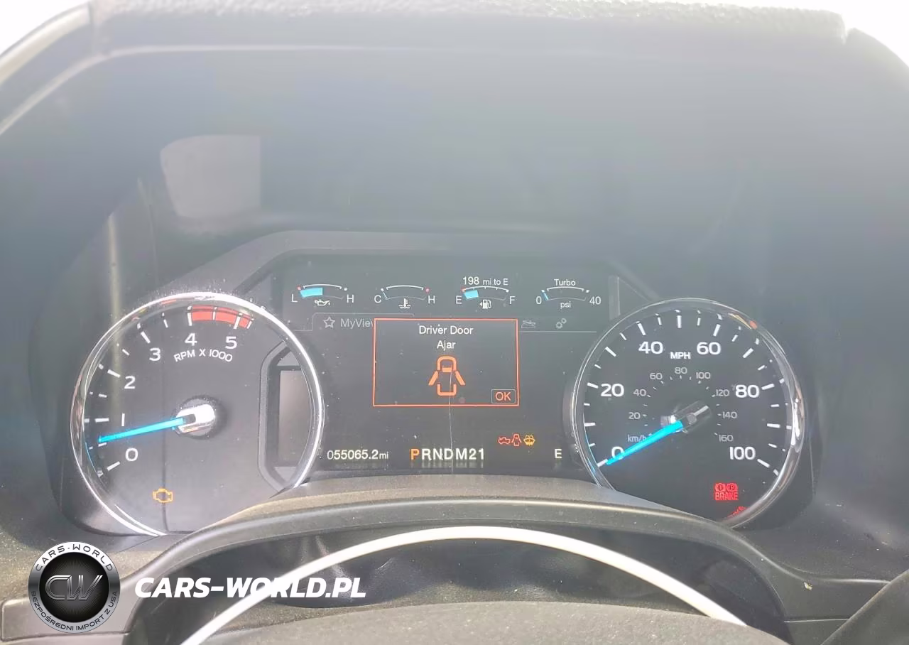 2017 Ford F350 Super Duty VIN:1FT8W3BT8HED00474 - 9