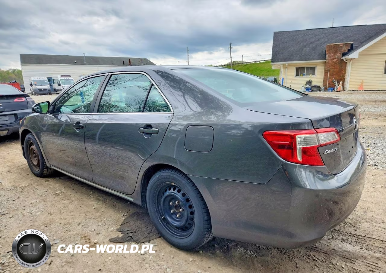 2013 Toyota Camry Le VIN:4T1BF1FK5DU285424 - 2