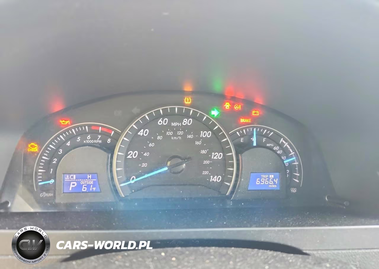 2013 Toyota Camry Le VIN:4T1BF1FK5DU285424 - 9