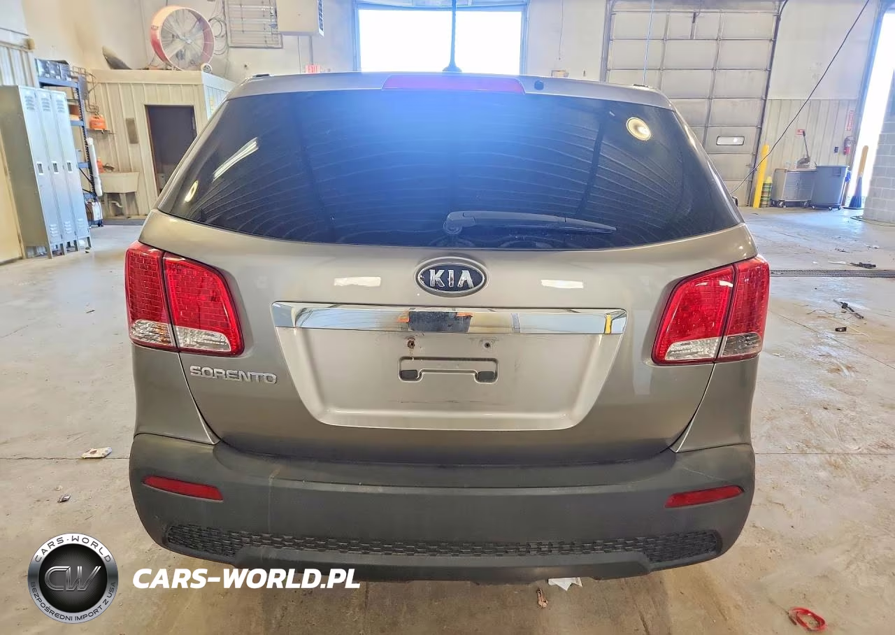 2011 Kia Sorento Lx VIN:5XYKTCA19BG019457 - 6