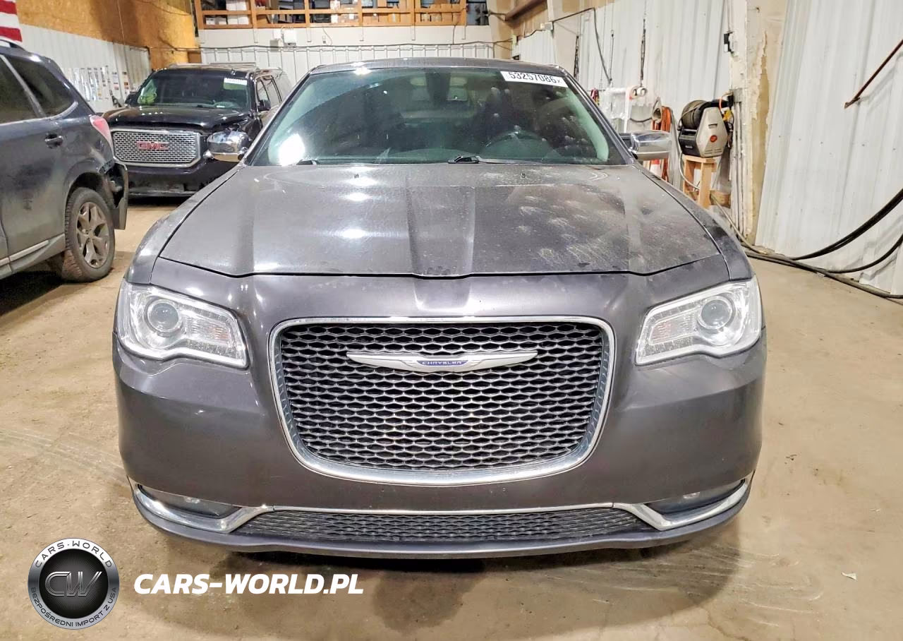 2019 Chrysler 300 Limited VIN:2C3CCAKG7KH634476 - 5